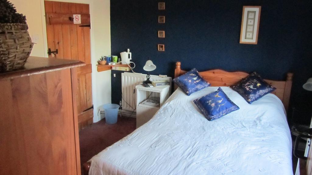 Wickham House Bed & Breakfast Cornisholme Room photo