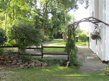Wickham House Bed & Breakfast Cornisholme Exterior photo